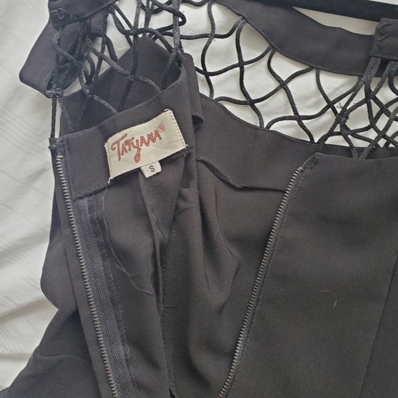 Beautiful pin up style dress - Picture 2 of 3